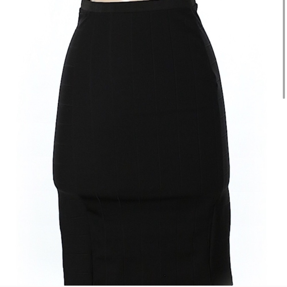 🎈ZARA w&b collection Black pencil skirt - Picture 2 of 4
